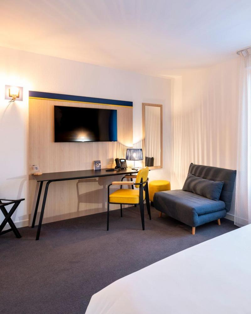 ホテル Ibis Styles モルレー エクステリア 写真