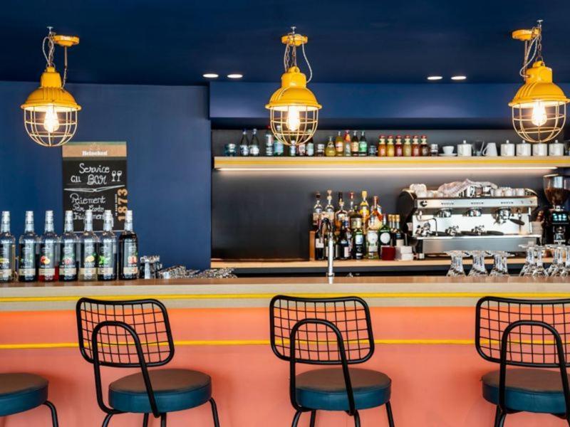 ホテル Ibis Styles モルレー エクステリア 写真