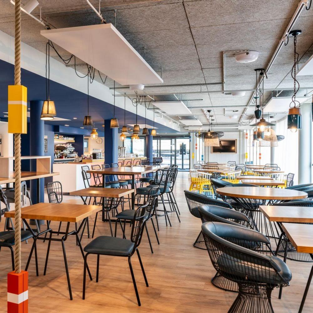 ホテル Ibis Styles モルレー エクステリア 写真