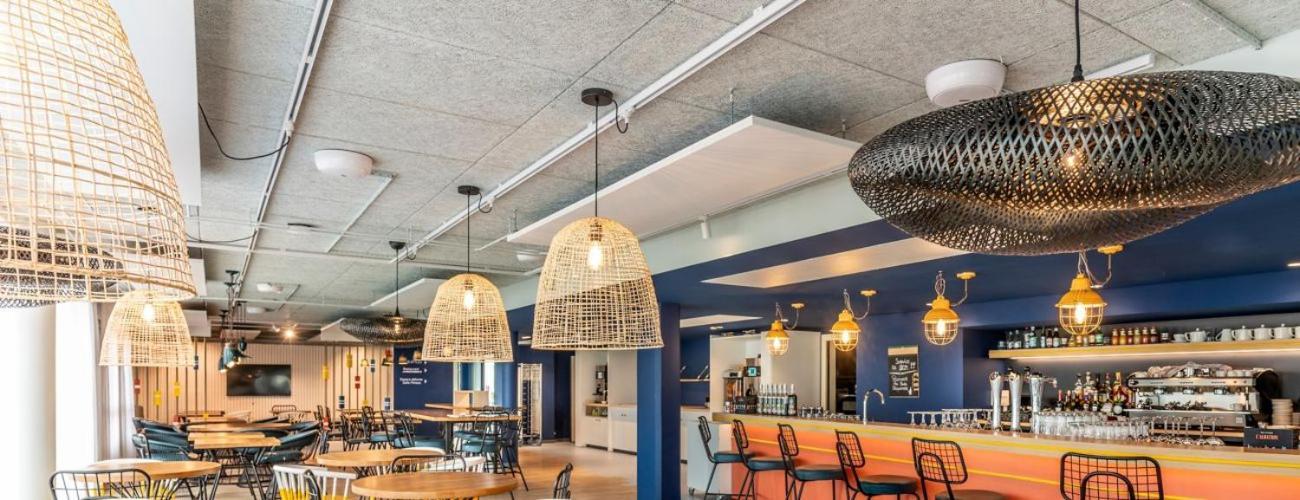 ホテル Ibis Styles モルレー エクステリア 写真